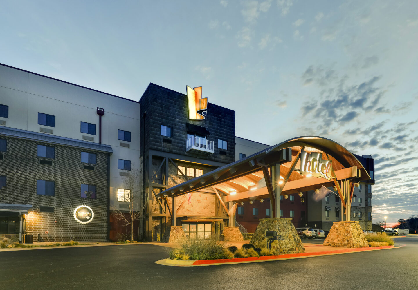 Stoney Creek Hotel building